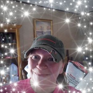 Meet your Posher, Angie